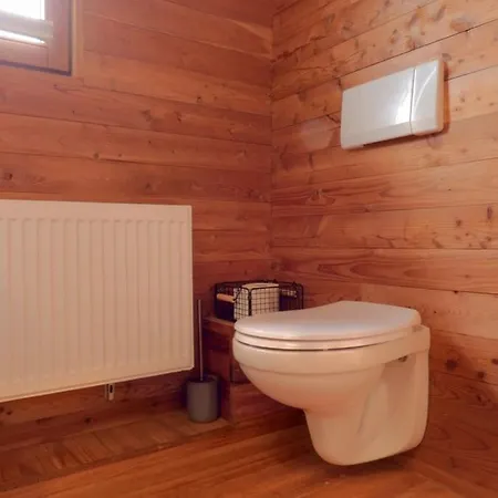 بيت خشبي Susanna Neu Mit Netflix Traveller Awards 2025 *