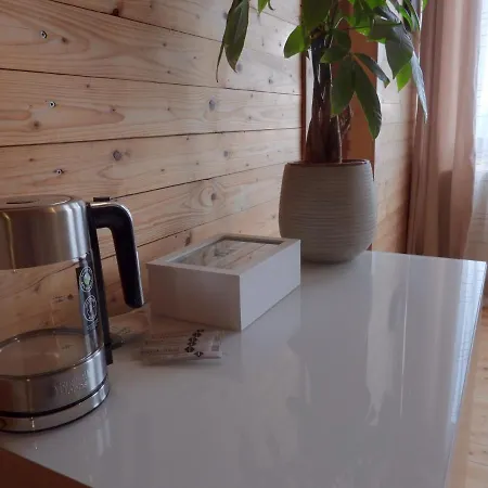 Susanna Neu Mit Netflix Traveller Awards 2025 * Bruchweiler