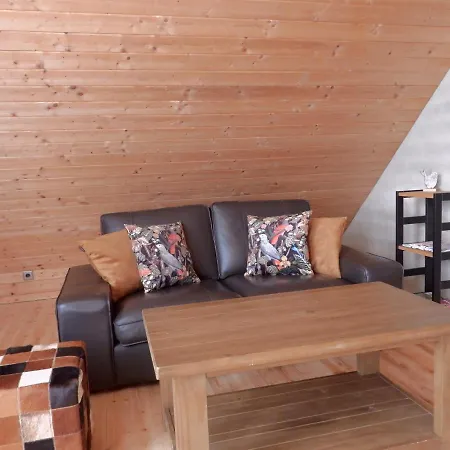 Susanna Neu Mit Netflix Traveller Awards 2025