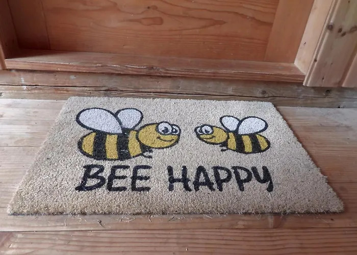 Lodge Susanna Neu Mit Netflix Traveller Awards 2025