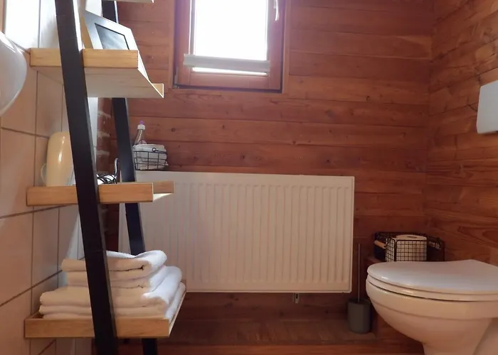 אכסניה Susanna Neu Mit Netflix Traveller Awards 2025 *