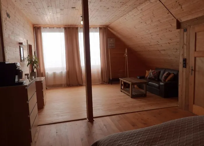 Susanna Neu Mit Netflix Traveller Awards 2025 * Bruchweiler